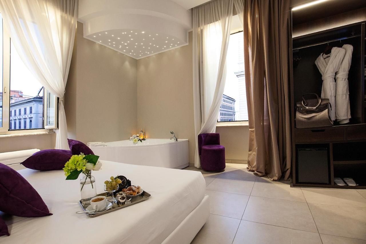Roman Holidays Boutique المظهر الخارجي الصورة