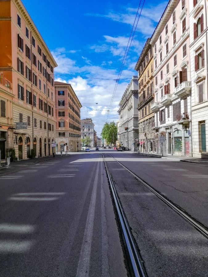 Roman Holidays Boutique المظهر الخارجي الصورة